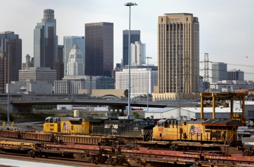Des trains de fret à Los Angeles, en Californie, le 21 novembre 2022