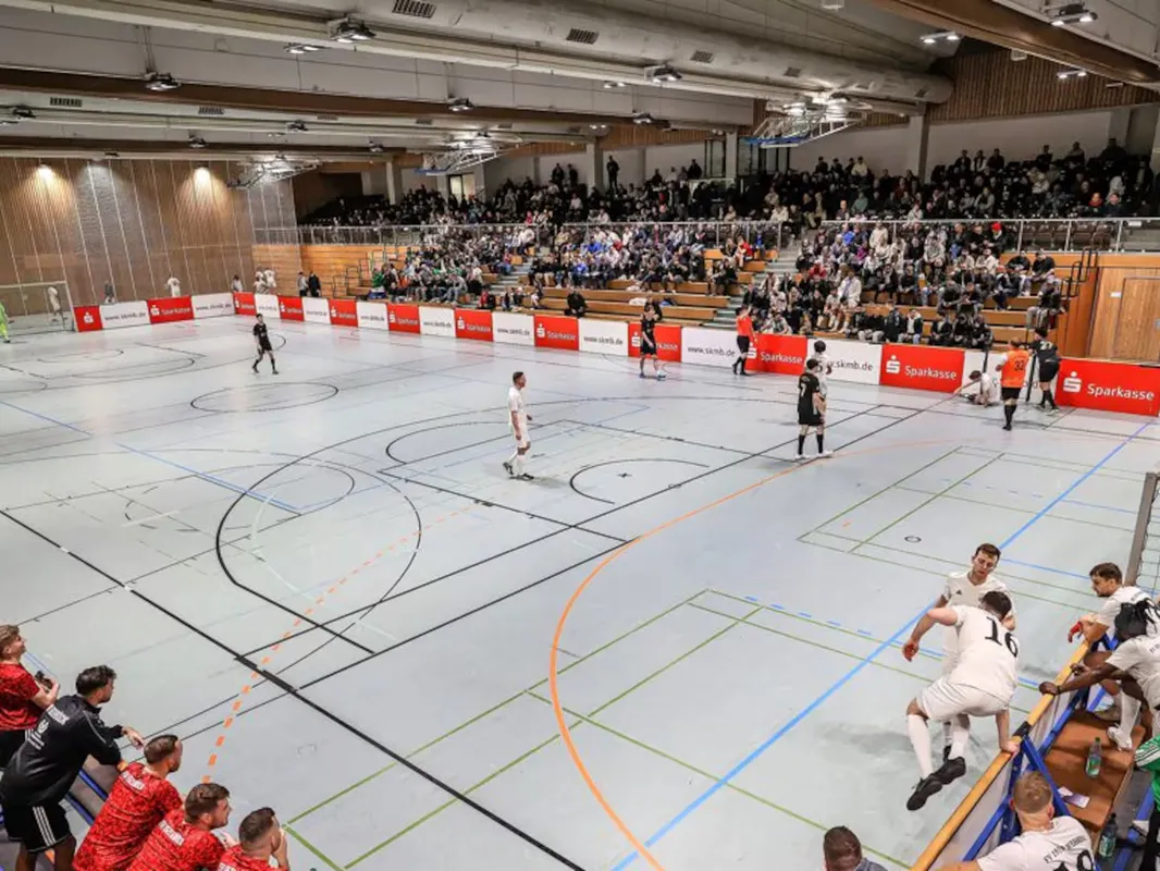 Conrad-Hahn-Sporthalle