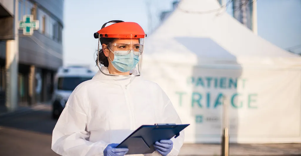 Nurse outside at Covid19 outdoor clinic