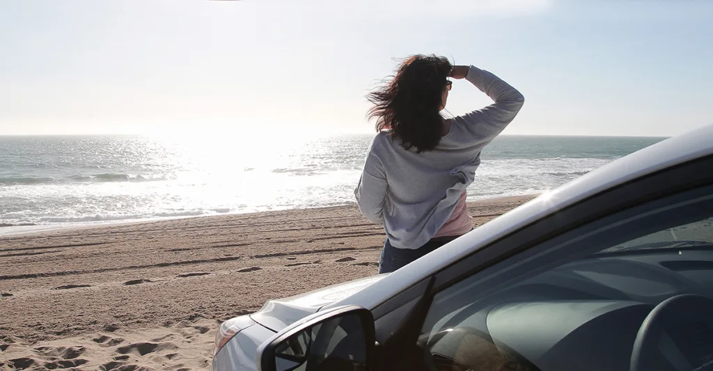 Woman-looking-at-sky-FB-GettyImages-640044578.jpg