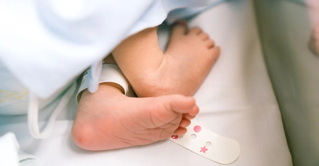 Newborn baby feet