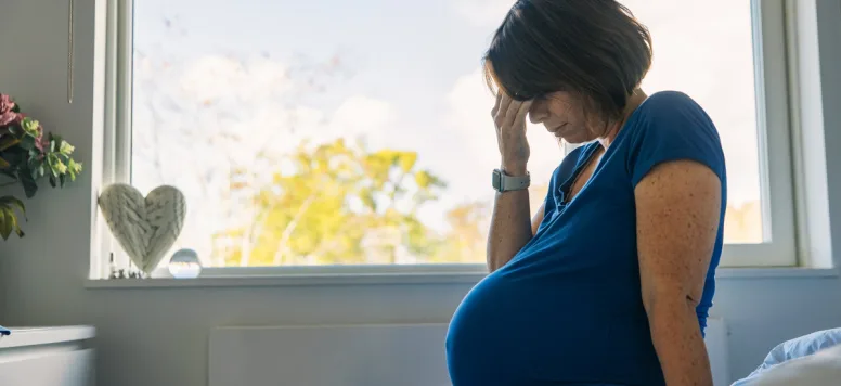 stressed-pregnant-woman_v2.jpg