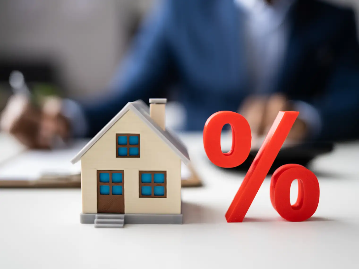 marry the house and date the mortgage rate