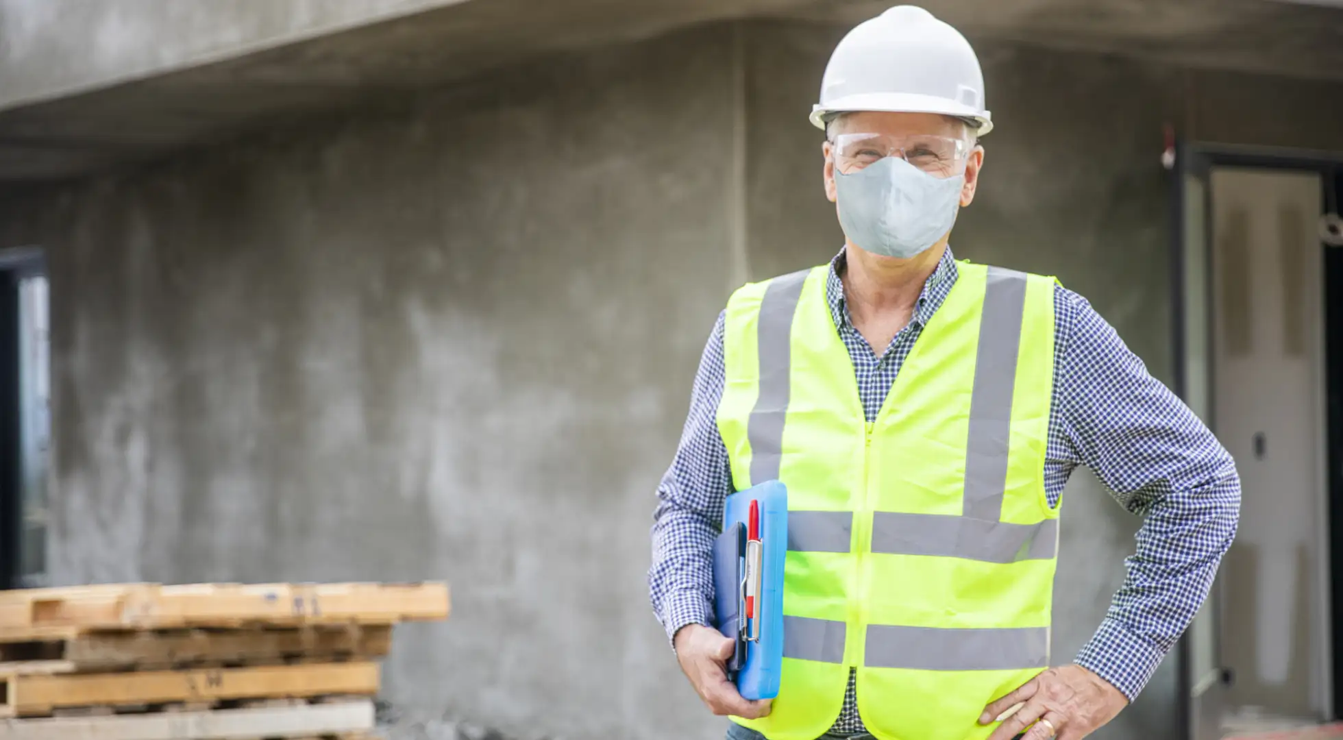 Homebuilders’ Outlook Improves in October Despite Supply-Chain Bottlenecks homebuilder confidence improves