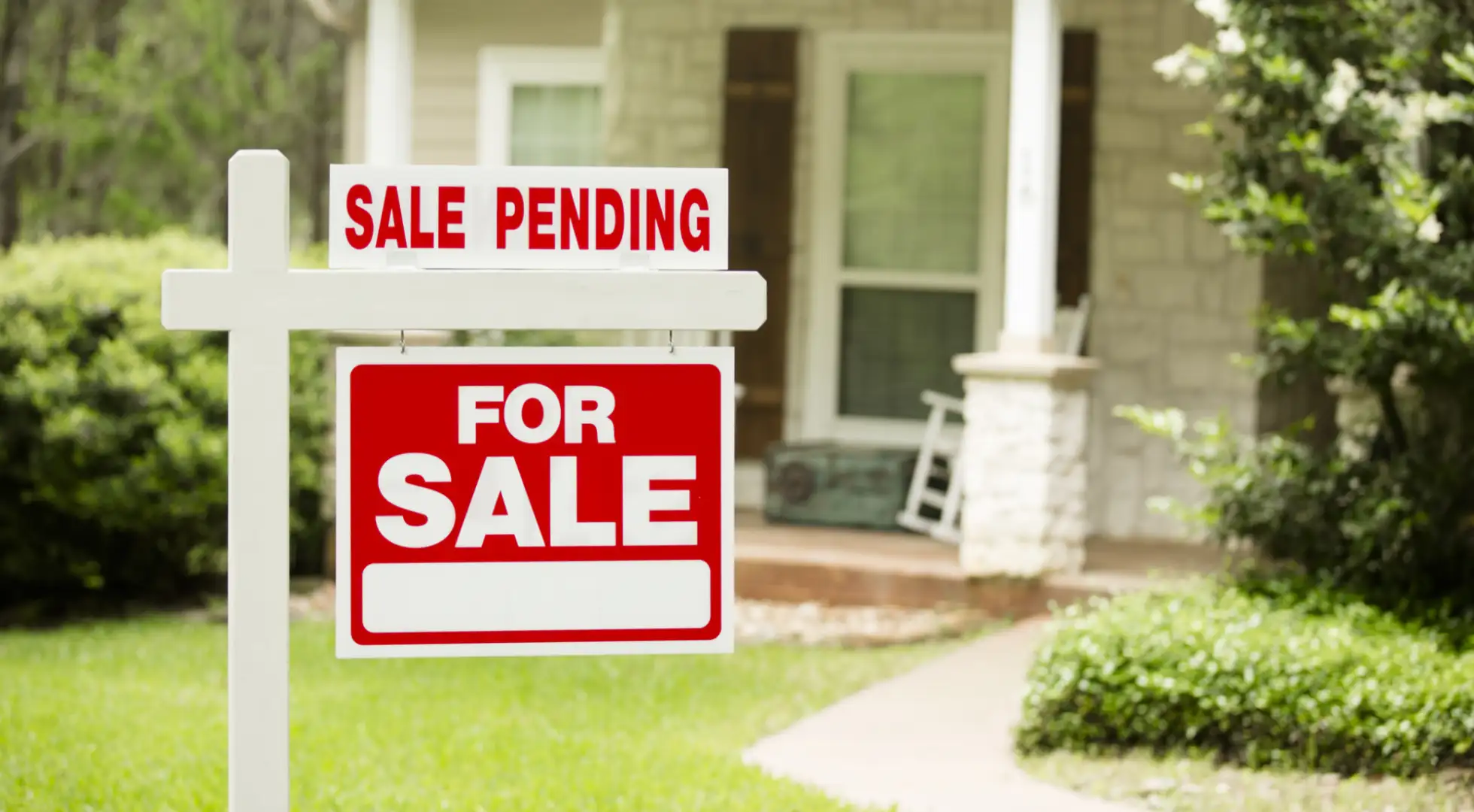 pending home sales decline