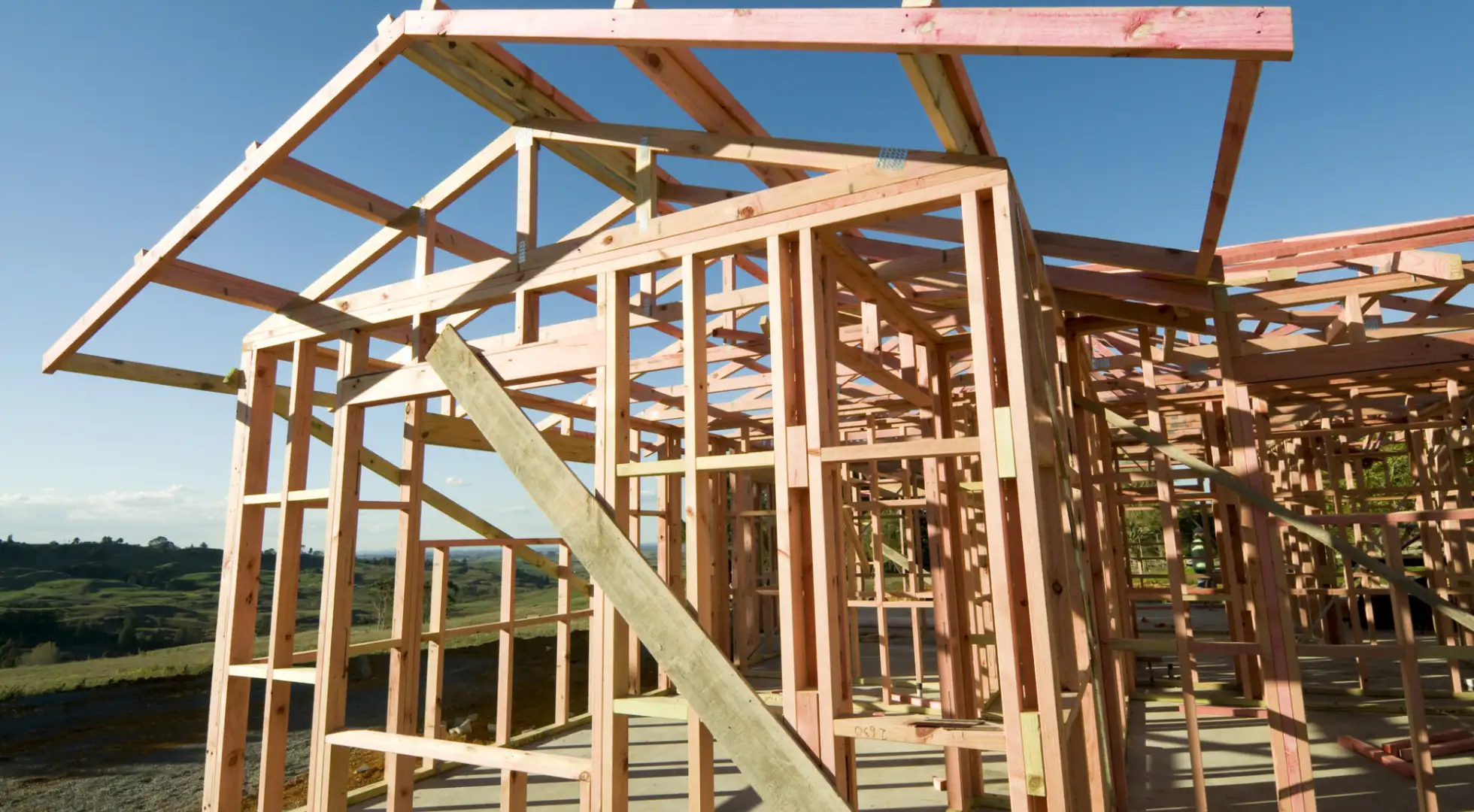 housing starts fall in October