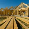 House under construction: mortgage rates today