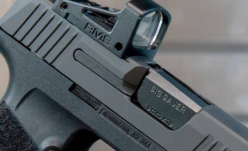 SIG Sauer p365 with a red dot sight