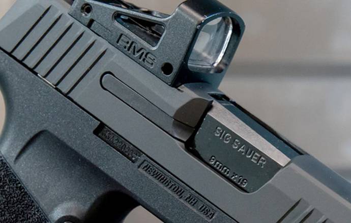 SIG Sauer p365 with a red dot sight