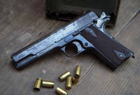 Colt 1911 - 5"