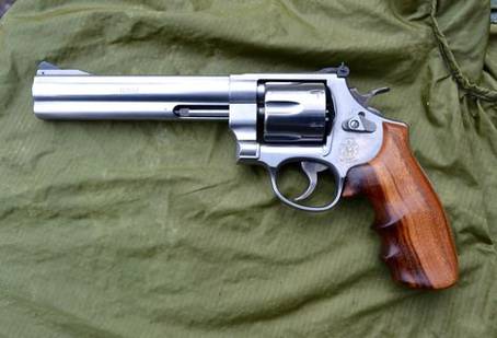 Smith & Wesson Model 610 - 4"