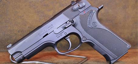 Smith & Wesson 411