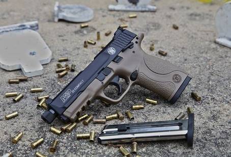 Smith & Wesson M&P M2.0 Compact - 3.6"