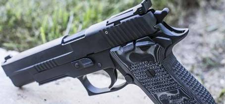 Sig Sauer P220 SAO Elite