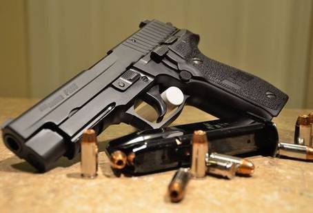 Sig Sauer P226 Navy