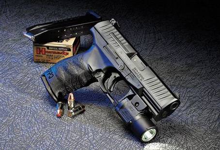 Walther PPQ (cal .45)