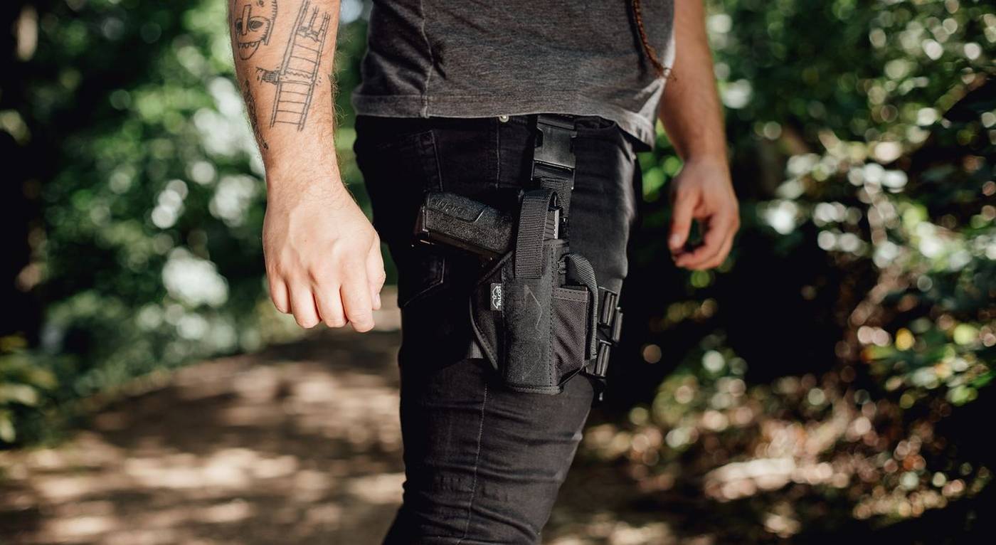 Drop Leg Holster w Mag Pouch Product picture 1