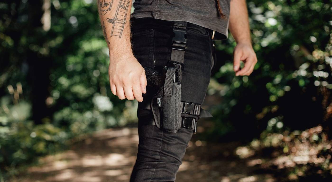 https://storage.googleapis.com/craftholsters-2019/__sized_fe_2021__/product_images/drop-leg-nylon-holster-6-ksgg--crop-c0-5__0-5-1400x766-70.jpg