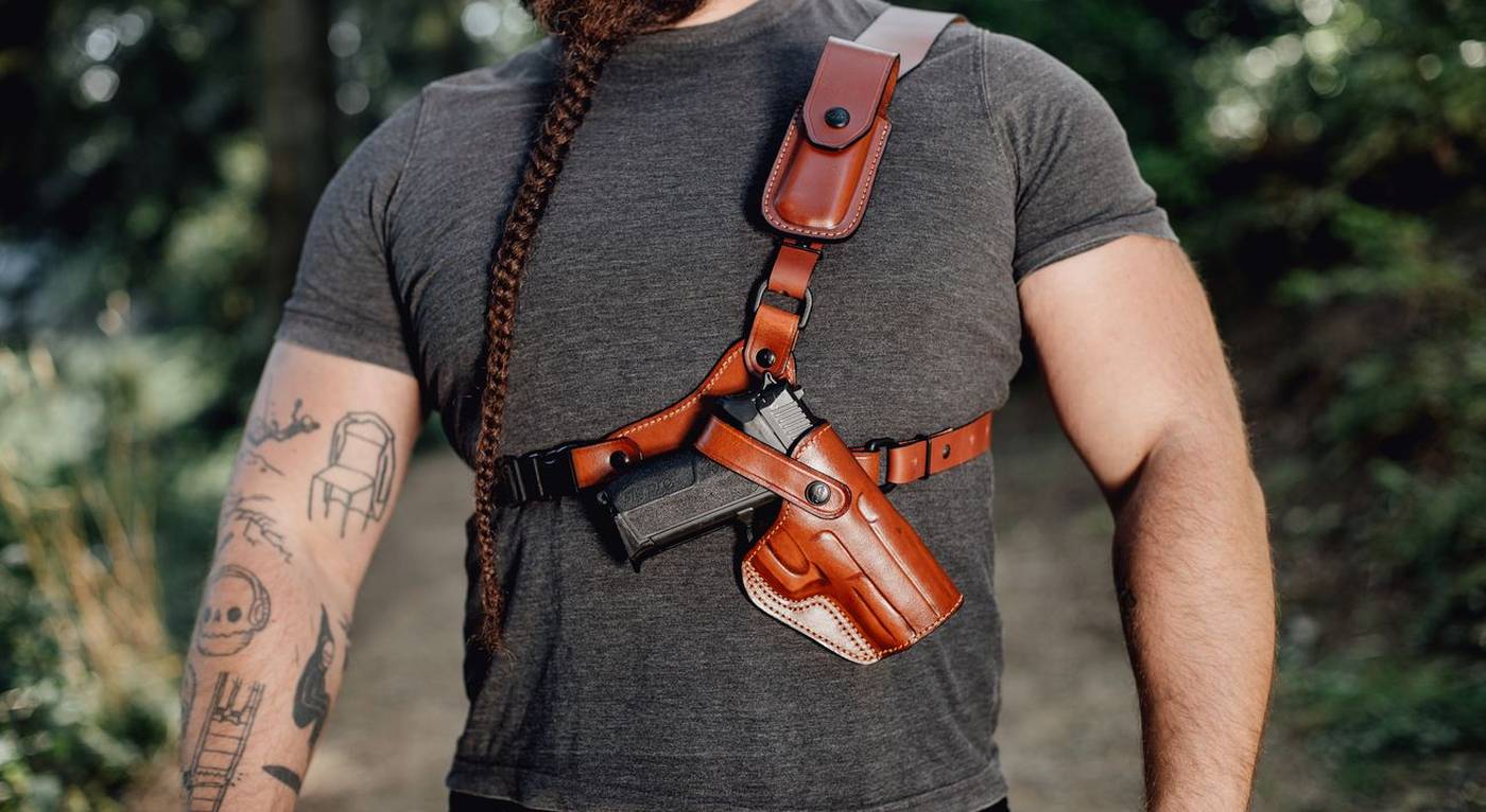 Backcountry Chest Holster – Ethan Kelly Leather