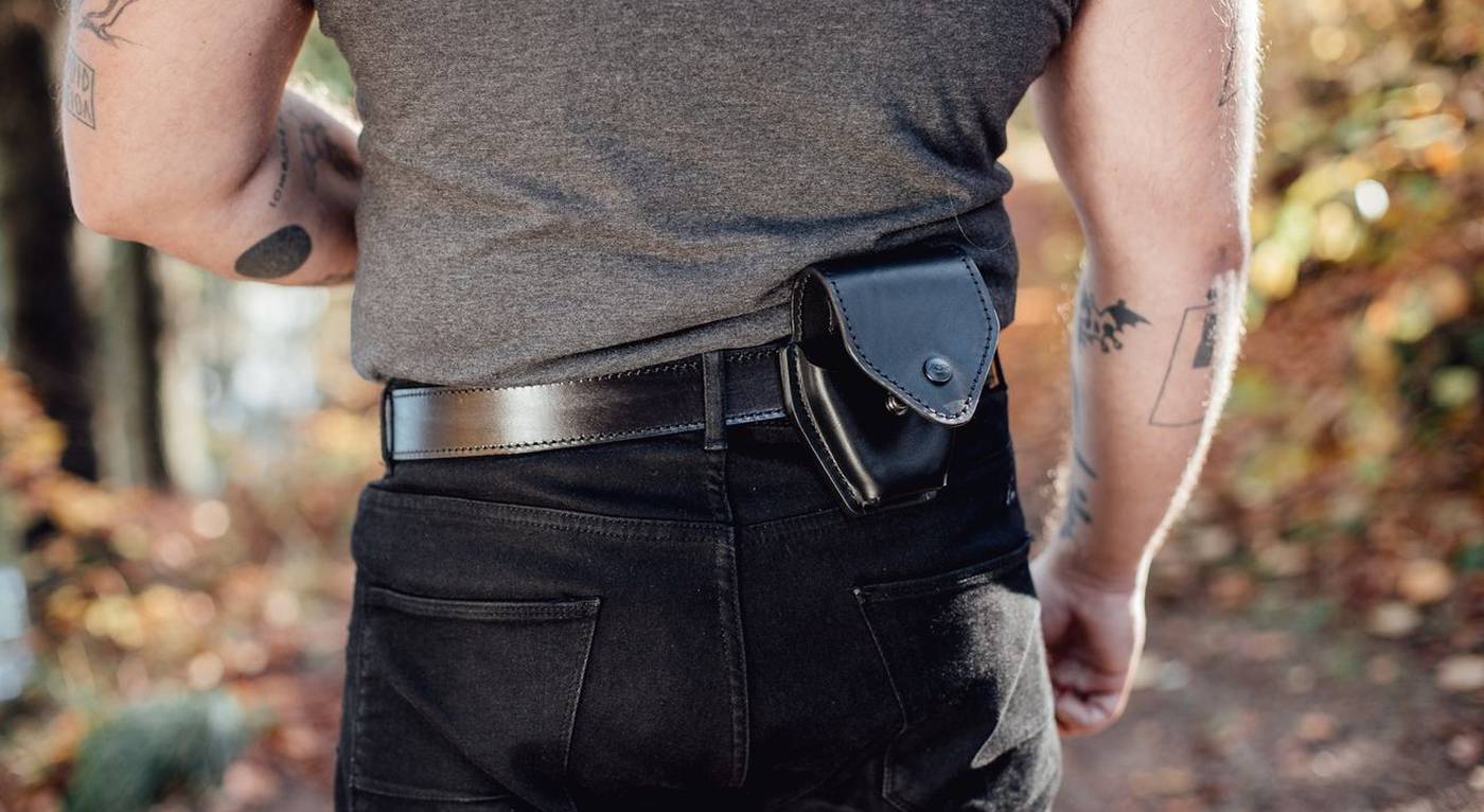 IWB Concealed Handcuff Carrier