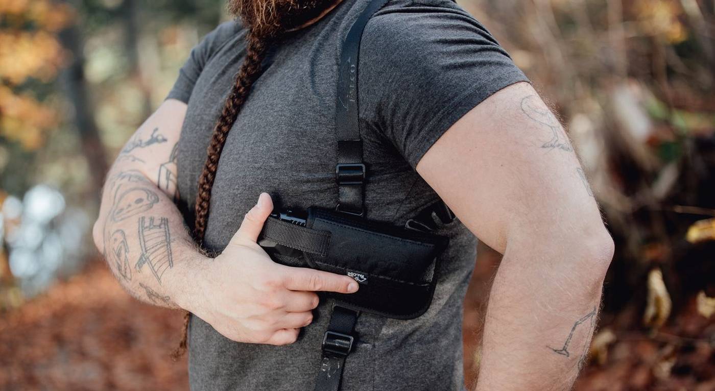 Shoulder Holsters for Concealed Carry - The Shooter's Log