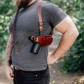 Shoulder Holster w Mag Pouch