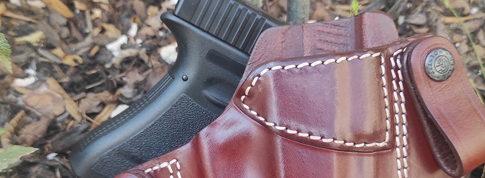 Glock 17 concealed carry holster