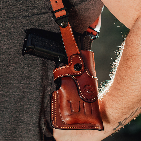 leather shoulder holster for gun with light