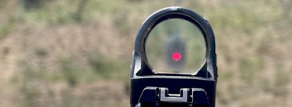 Walther PDP - picture showing red dot sight