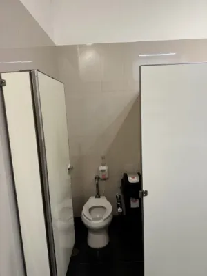 Foto del baño de Legislatura