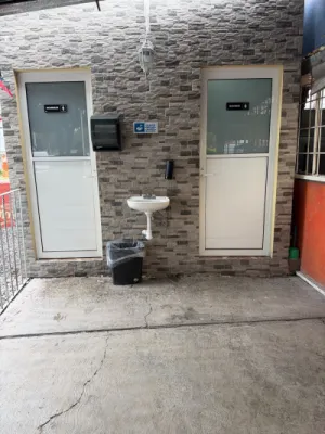 Foto del baño de Mixiotes y quesocarnes Don Luis