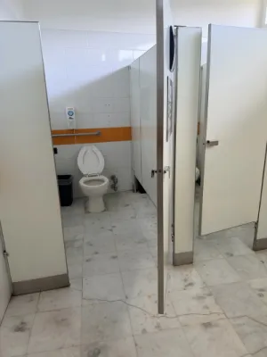 Foto del baño de Centro Cívico del Municipio de Querétaro