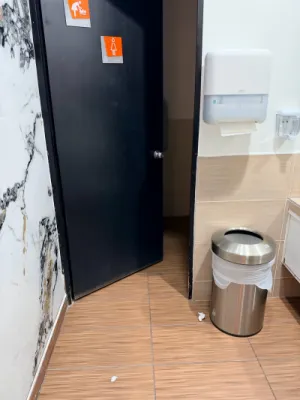 Foto del baño de Tacos Los Tarascos | El Refugio