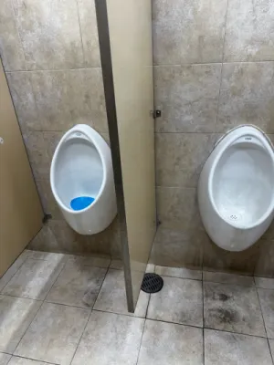 Foto del baño de Walmart Express