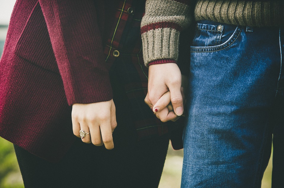 Cómo el mindfulness te ayuda disfrutar de una relación de pareja sana