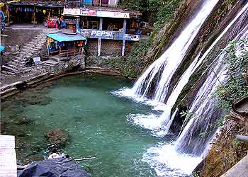 kemptyfalls-mussoorie