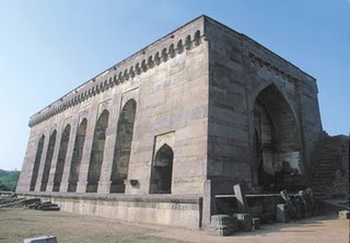 Khush_Mahal_In_Warangal_Fort