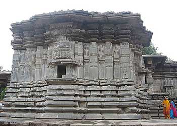 thousand-pillar-temple-warangal