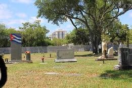  Woodlawn Cemetery