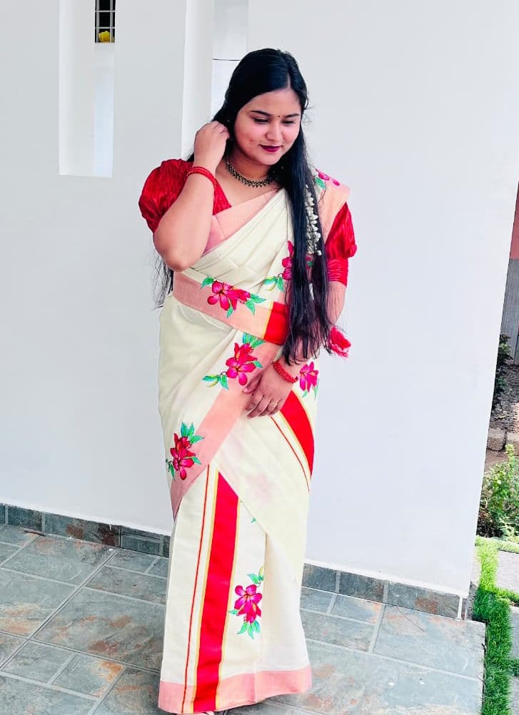 Red Blossom Printed Tissue Set Mundu