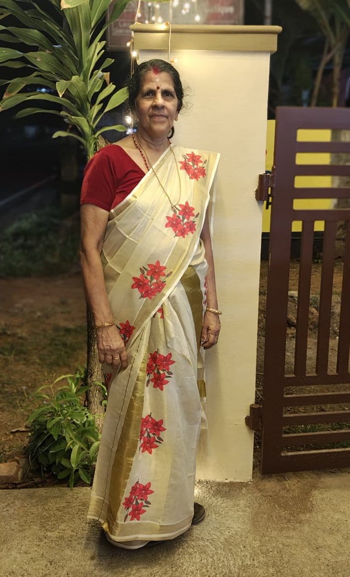 Red Floral Printed Tissue Set Mundu