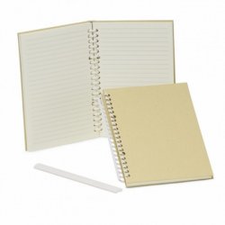 Caderno com pauta