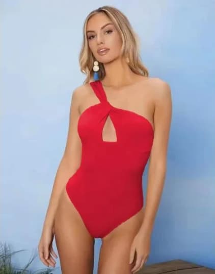 цял дамски бански с подплънки