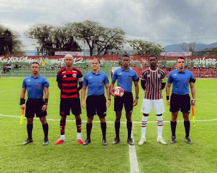 Photos: Rafael Silva (cover) and Nelson Costa/CRF