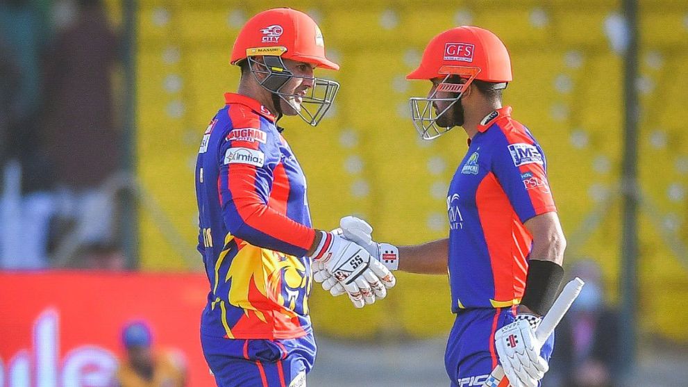 Babar, Nabi take Karachi home as the ‘chasing team wins’ streak moves to 13 in PSL 6