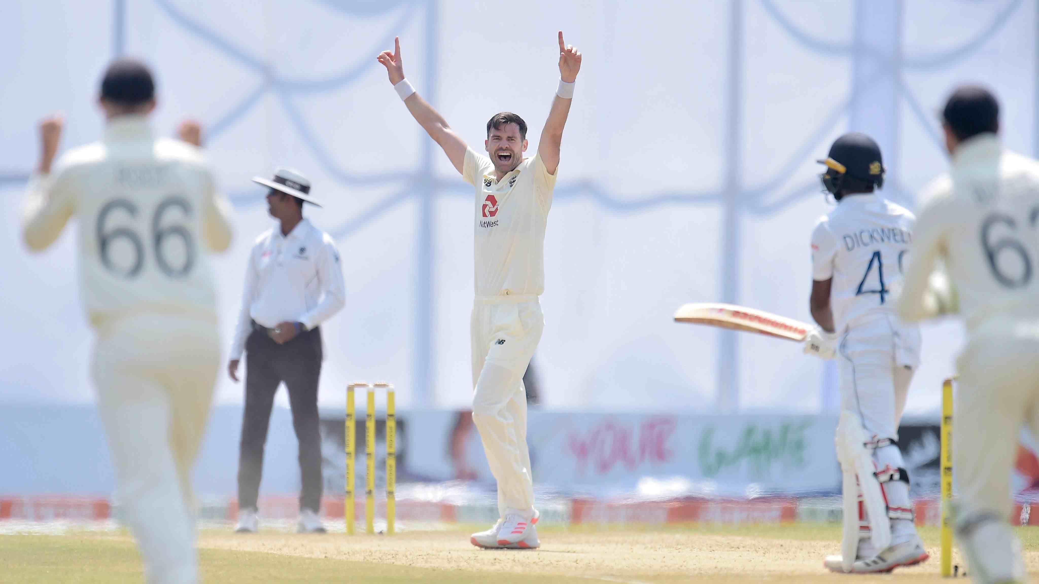 Daily Round up | Jan 23: Anderson scalps six, De Villiers achieves rare feat