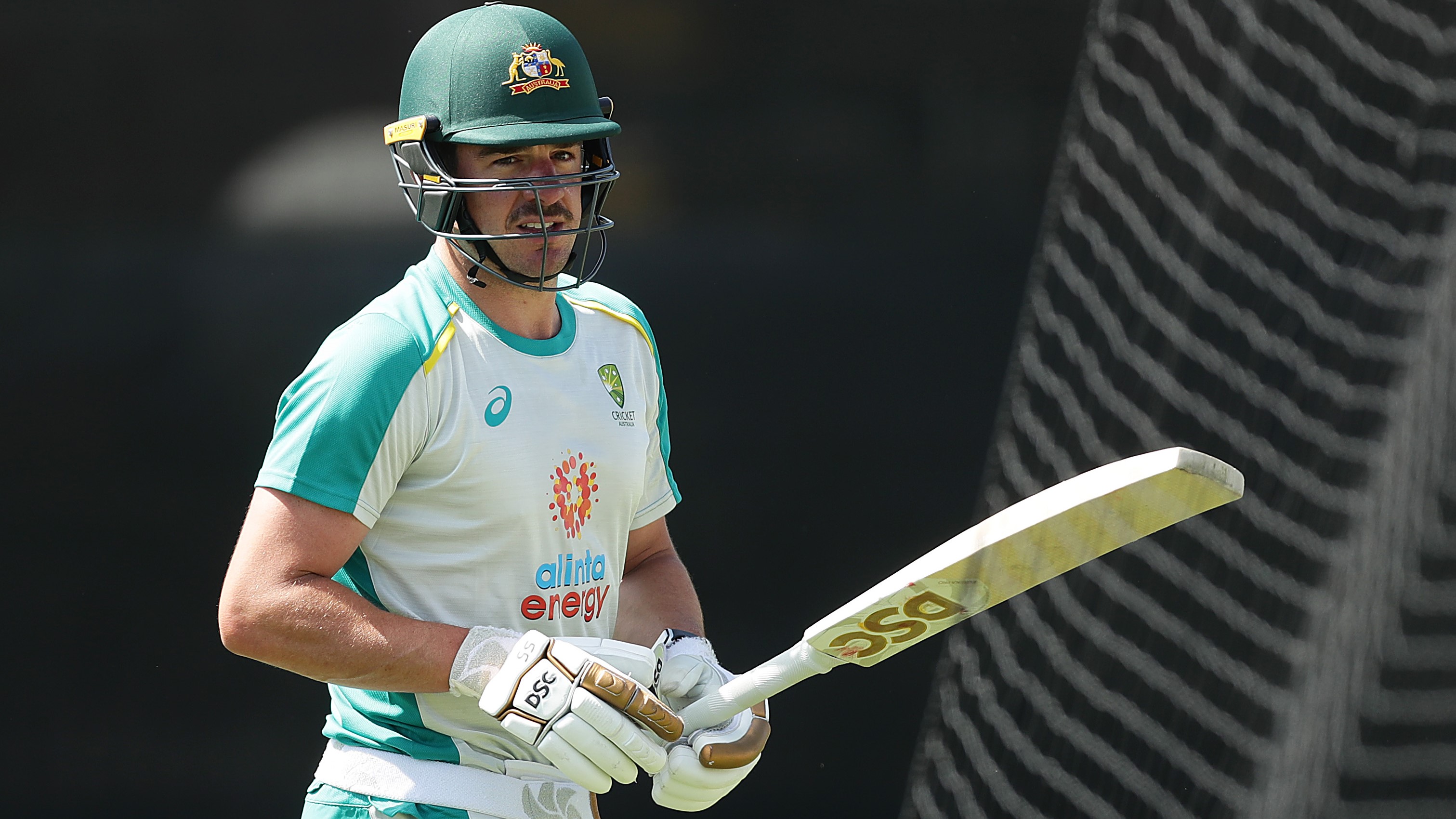 AUS vs IND: Henriques replaces injured Sean Abbot for the Adelaide Test