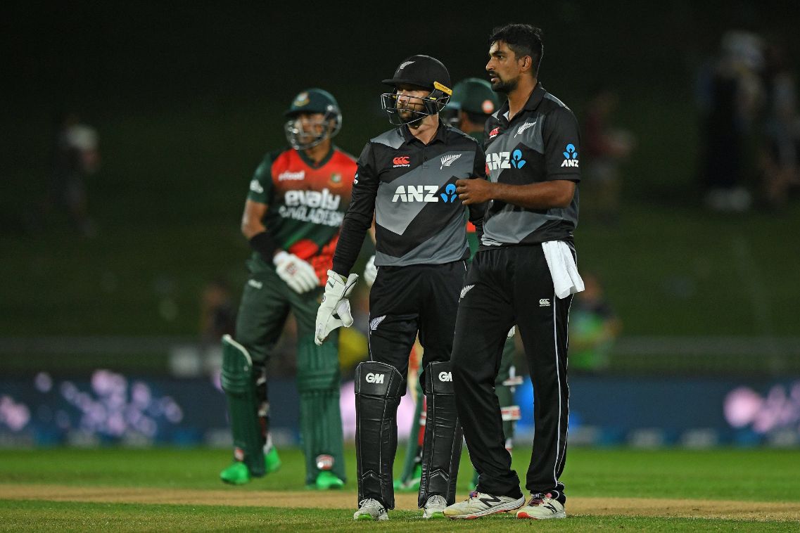 Clinical Blackcaps clinch T20I series against listless Bangladesh amid chaos over D/L method