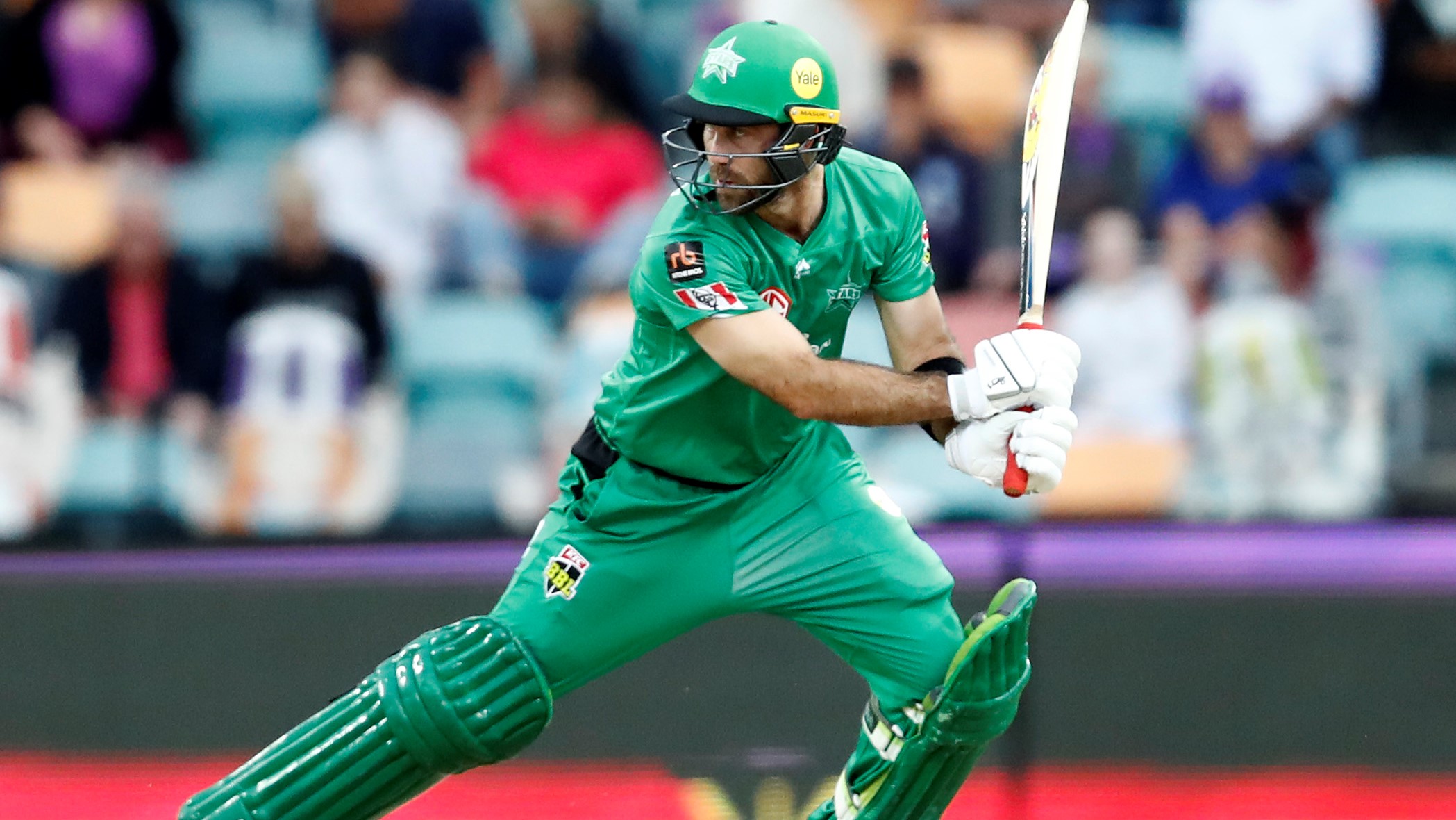 BBL10 | Match Preview: Stars face Strikers in a must win affair