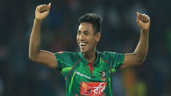 Mustafizur Rahman makes fine return after limping off the ground 